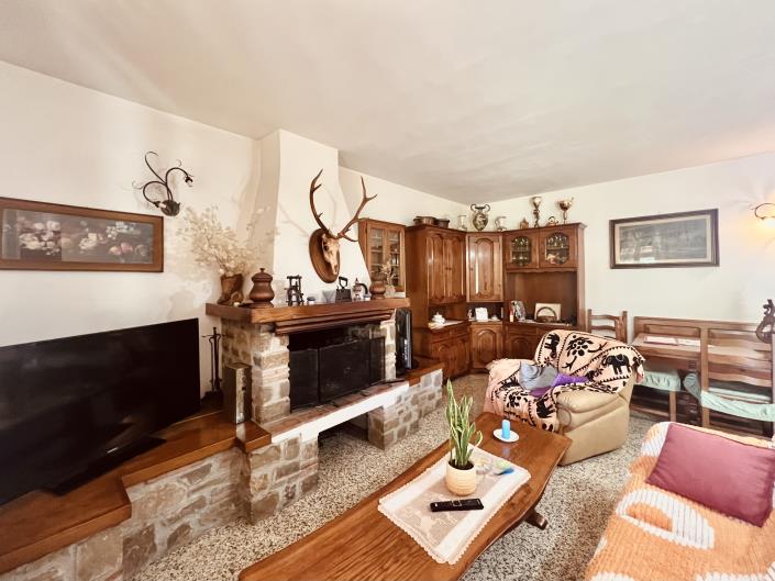 Image No.5-3 Bed Country House for sale