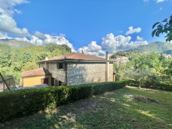 Image No.28-3 Bed Country House for sale