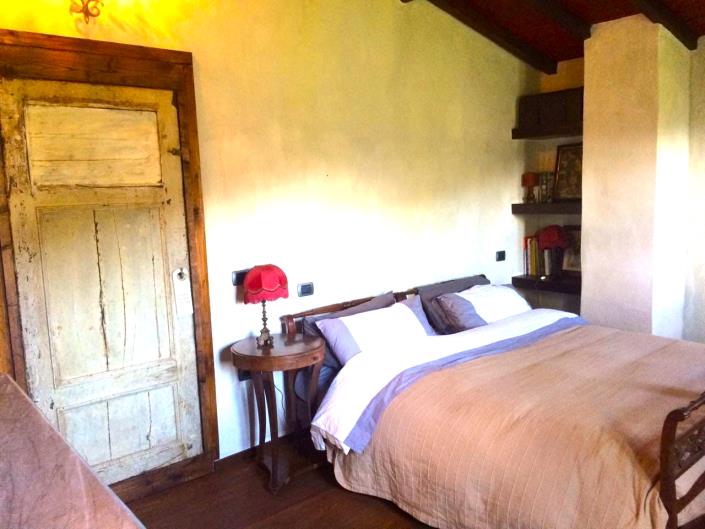 Image No.17-3 Bed Country House for sale