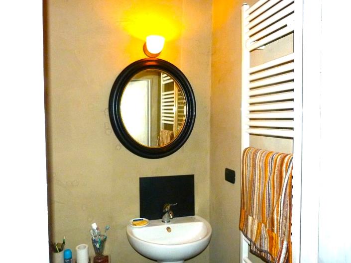 Image No.22-3 Bed Country House for sale