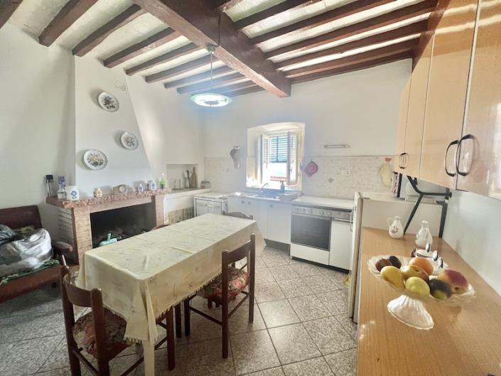 Image No.2-4 Bed Village House for sale