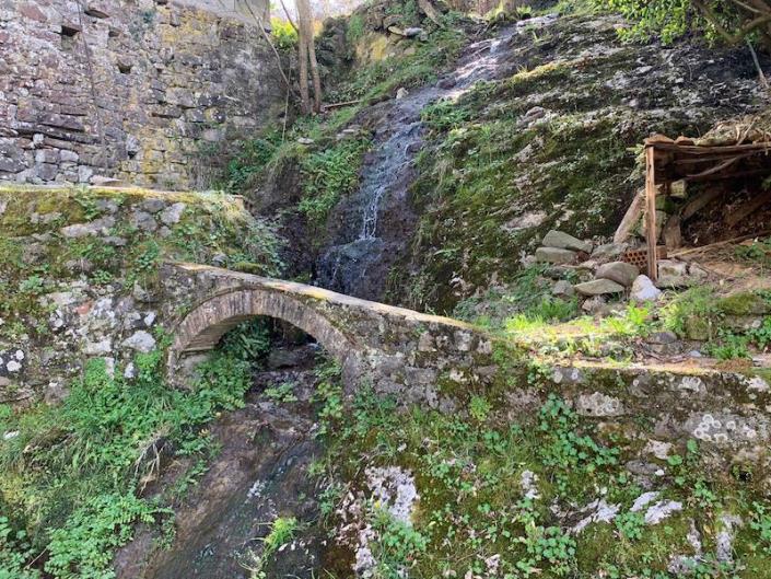 Image No.7-2 Bed Village House for sale