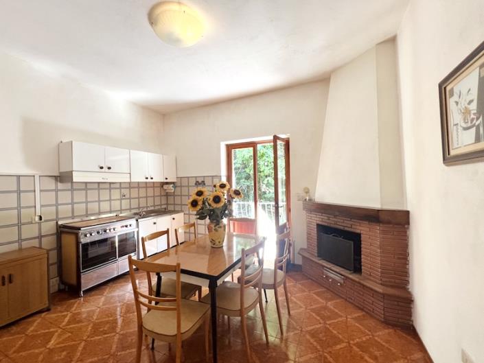 Image No.39-4 Bed House for sale