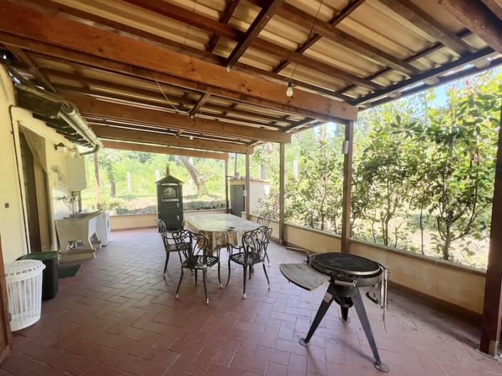 Image No.21-3 Bed Farmhouse for sale