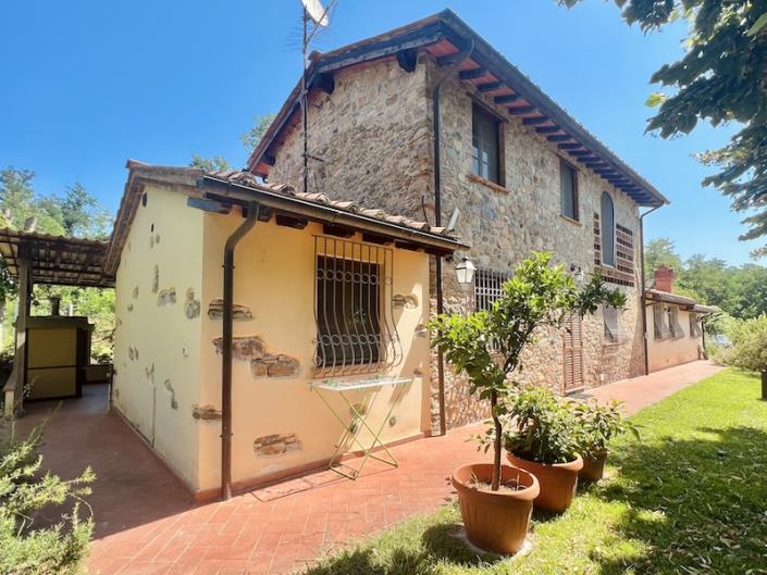 Image No.33-3 Bed Farmhouse for sale