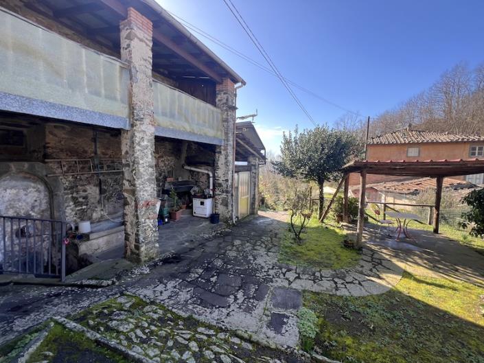 Image No.15-2 Bed House for sale