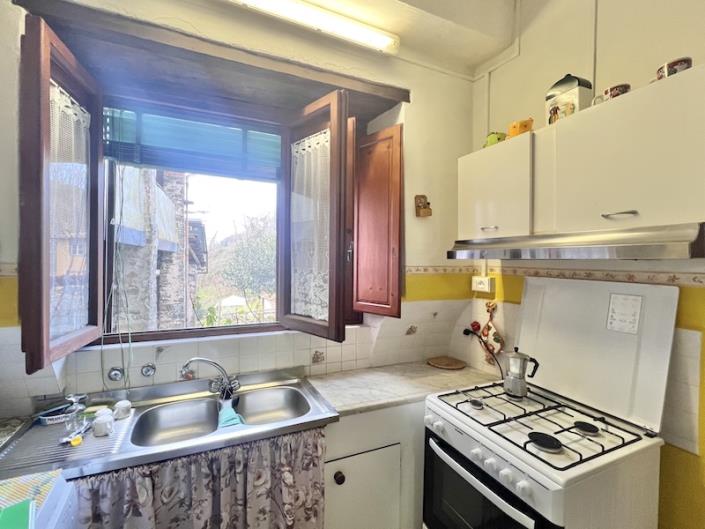 Image No.27-2 Bed House for sale