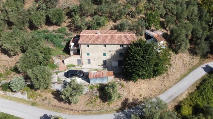 Image No.21-3 Bed House for sale