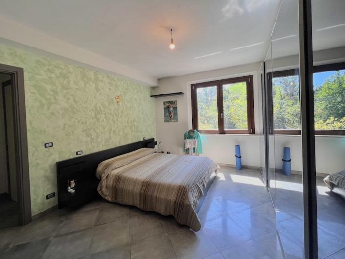 Image No.4-3 Bed House for sale