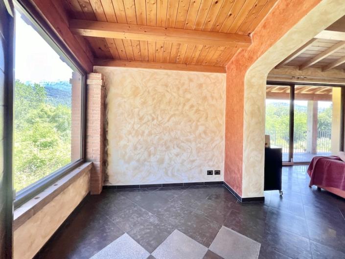 Image No.15-3 Bed House for sale