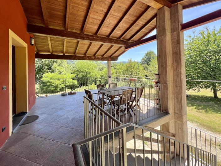 Image No.9-3 Bed House for sale