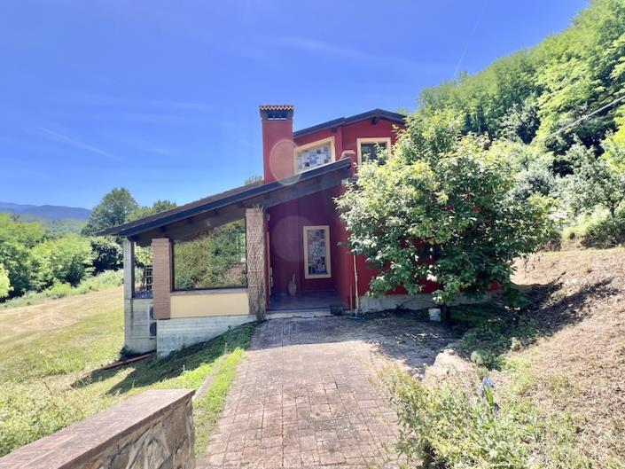 Image No.18-3 Bed House for sale