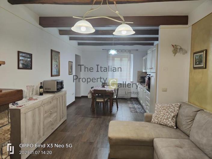 Image No.11-2 Bed Apartment for sale