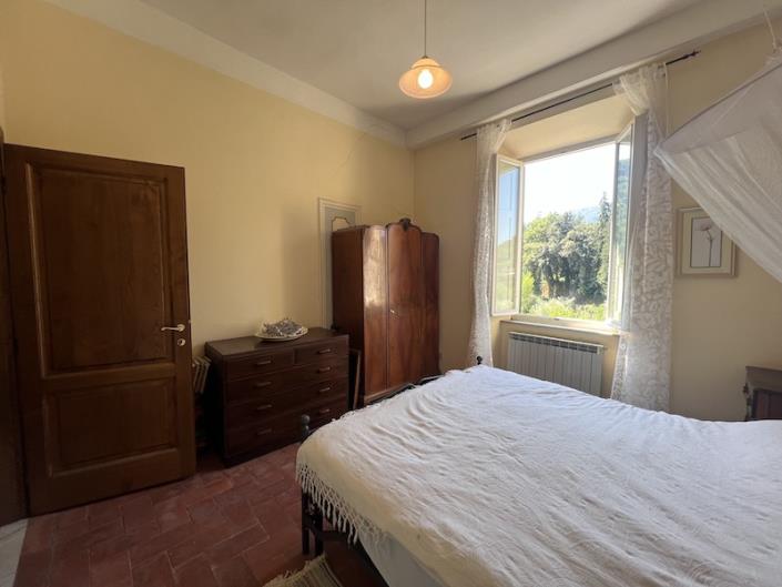 Image No.22-2 Bed Apartment for sale