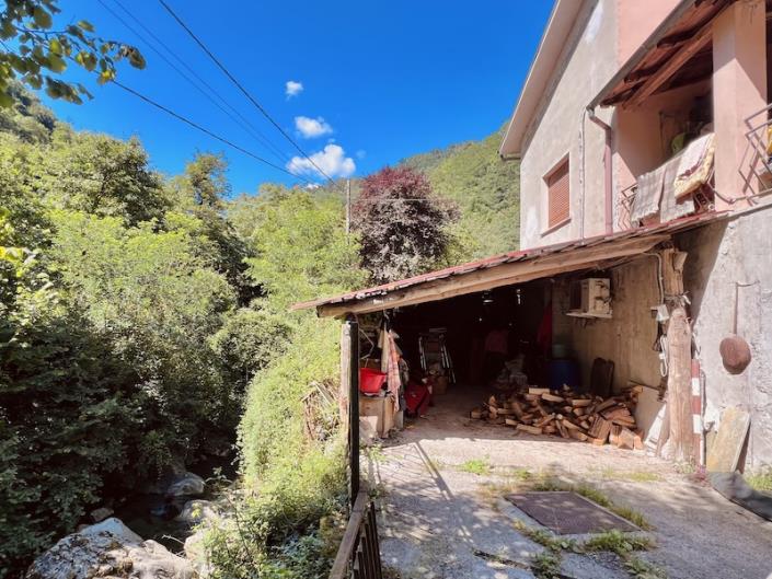 Image No.20-3 Bed House for sale