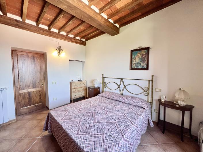 Image No.11-1 Bed House for sale