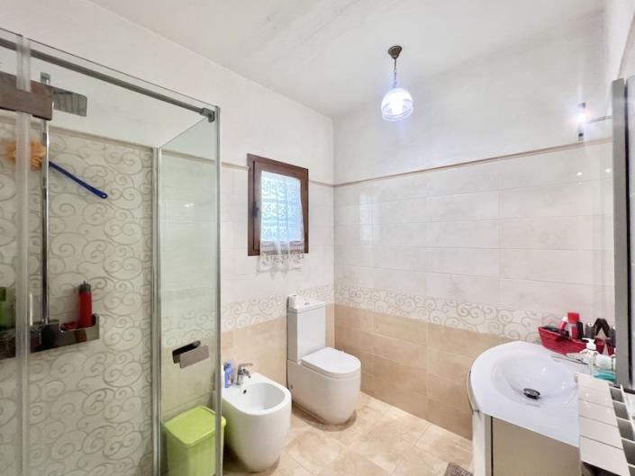 Image No.31-2 Bed House for sale