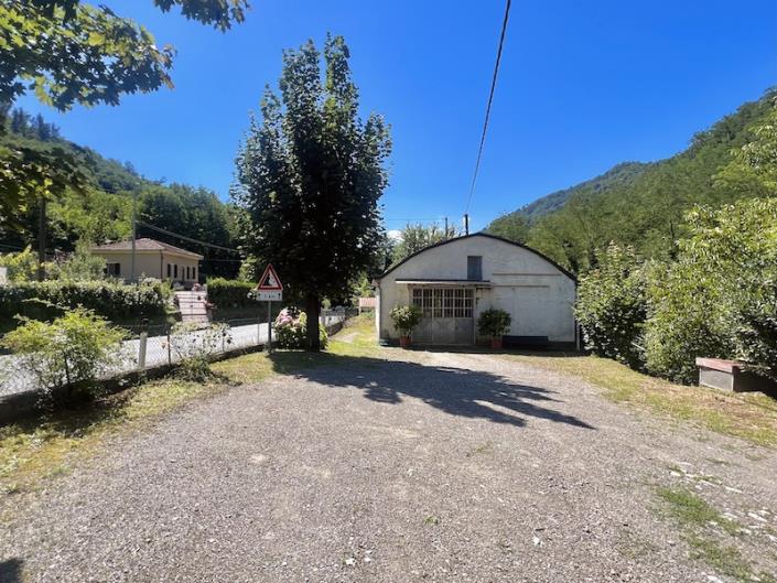 Image No.32-2 Bed House for sale