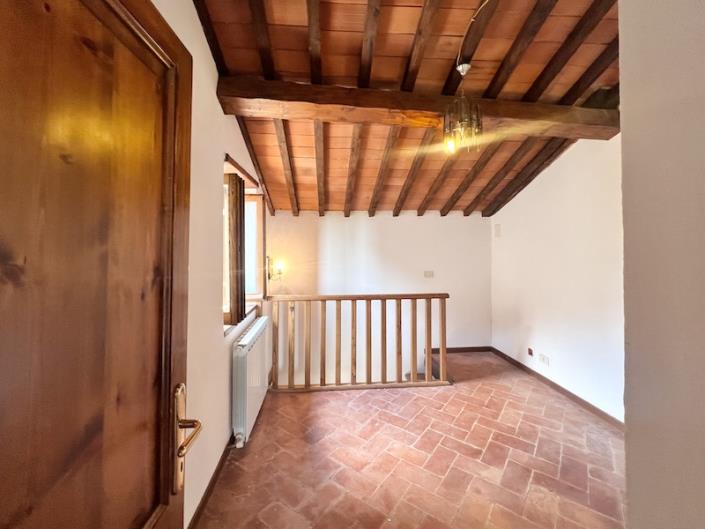 Image No.6-1 Bed House for sale