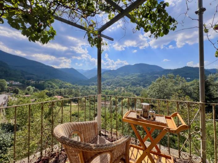 Image No.19-2 Bed House for sale