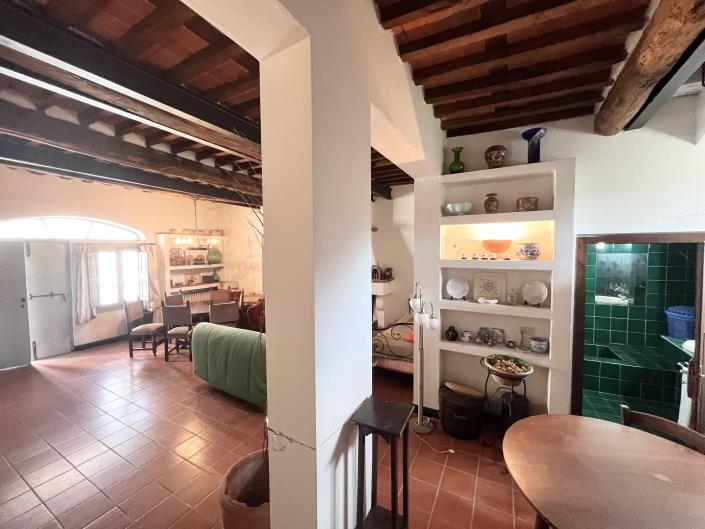 Image No.25-2 Bed House for sale