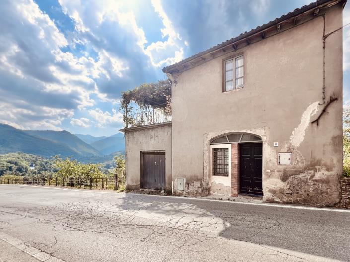 Image No.16-2 Bed House for sale