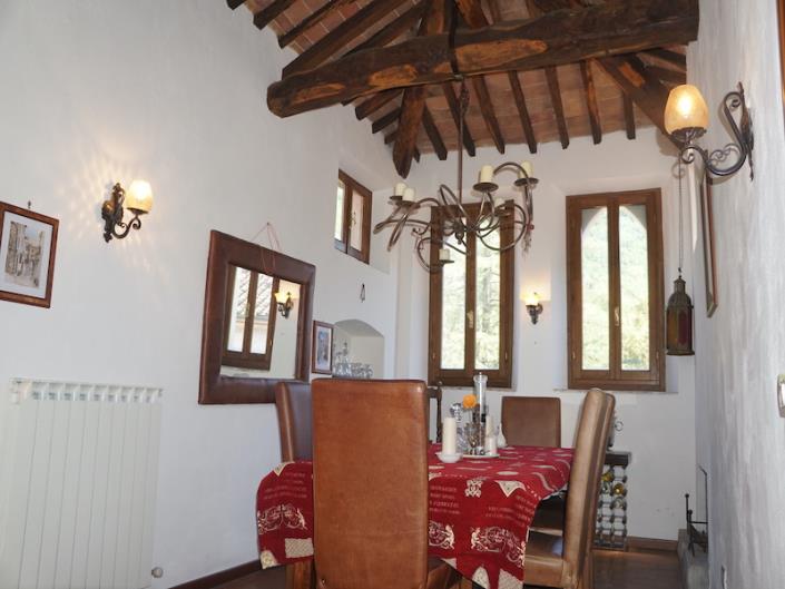 Image No.33-6 Bed House for sale