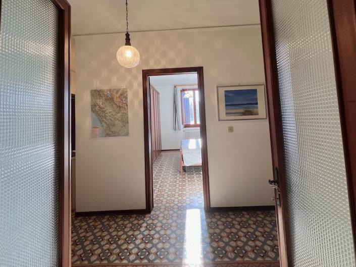 Image No.18-3 Bed Townhouse for sale