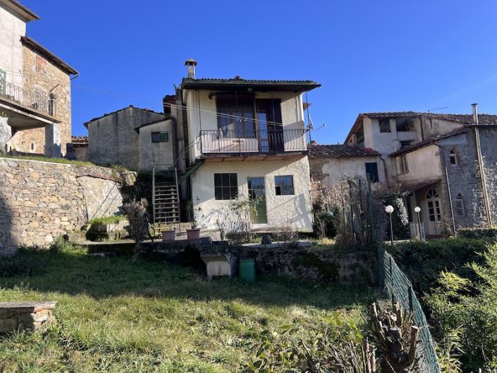 Image No.15-3 Bed Townhouse for sale