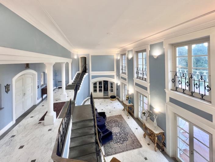 Image No.17-5 Bed Villa for sale