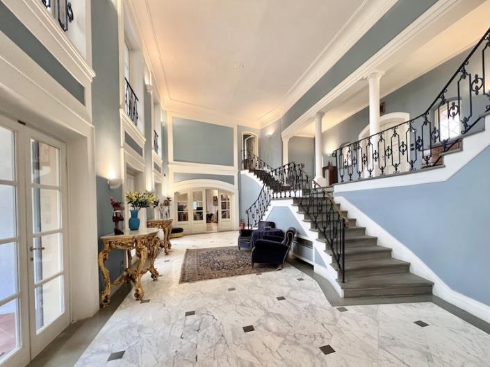 Image No.42-5 Bed Villa for sale