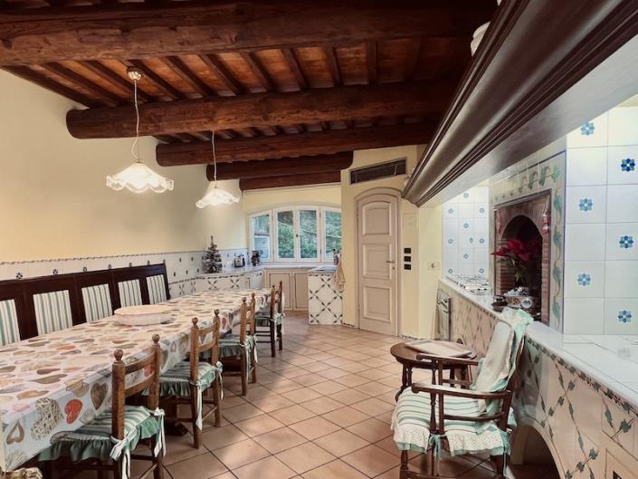 Image No.45-5 Bed Villa for sale