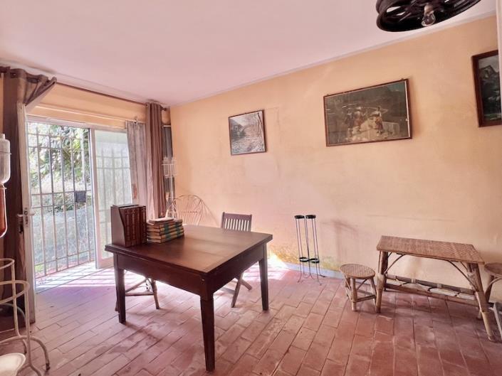 Image No.38-3 Bed House for sale