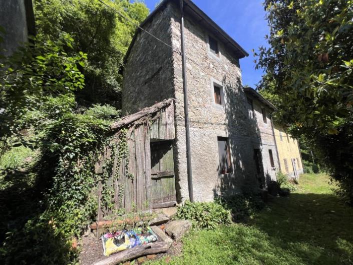 Image No.11-2 Bed Country House for sale