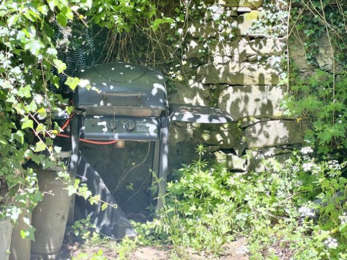 Image No.23-2 Bed Country House for sale