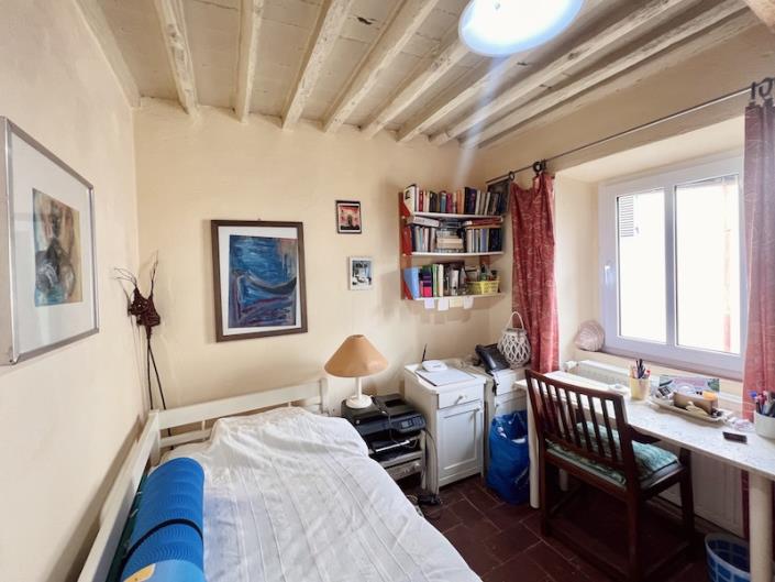 Image No.42-3 Bed House for sale