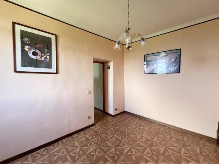 Image No.14-3 Bed House for sale