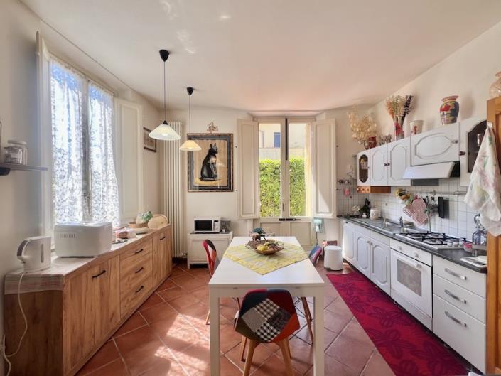 Image No.2-4 Bed House/Villa for sale