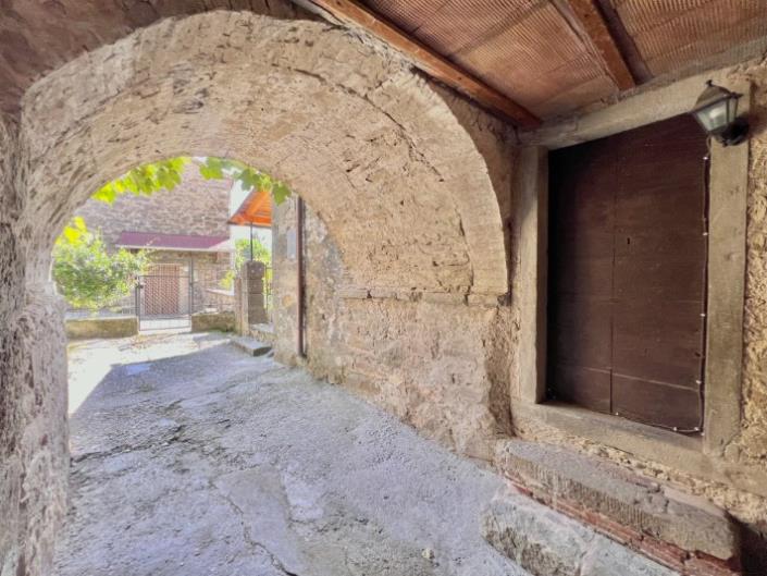 Image No.33-5 Bed House for sale