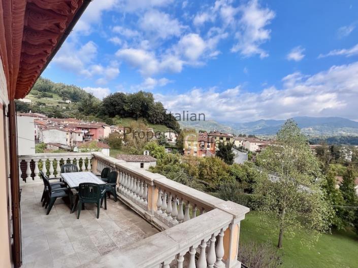 Image No.5-5 Bed House/Villa for sale