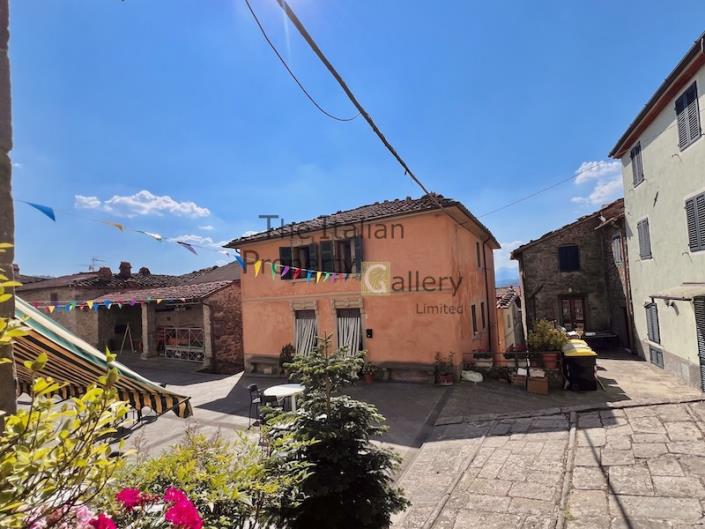 Image No.24-3 Bed House for sale