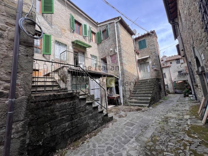 Image No.24-3 Bed House for sale