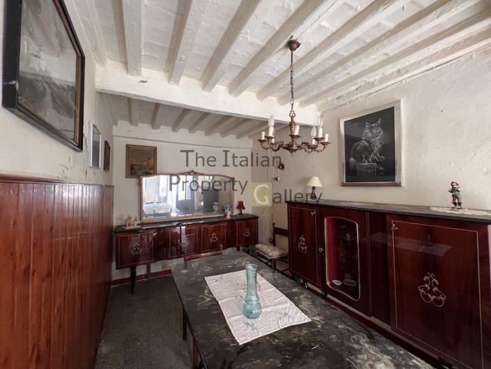 Image No.4-3 Bed House for sale