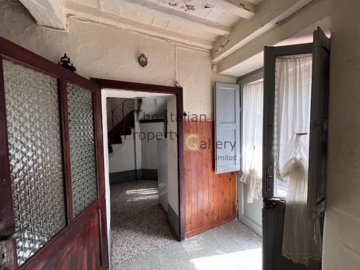 Image No.7-3 Bed House for sale