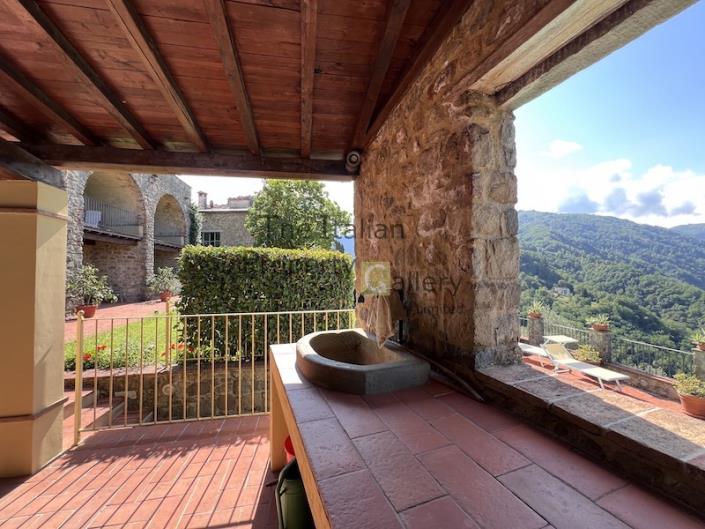 Image No.58-7 Bed Villa for sale