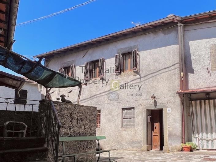 Image No.12-3 Bed House for sale