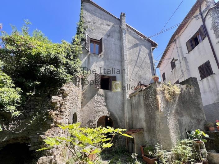 Image No.27-3 Bed House for sale