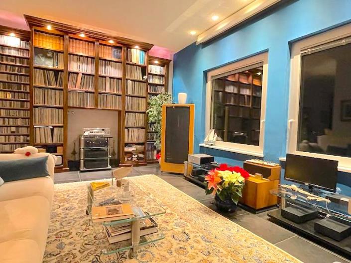 Image No.15-2 Bed Apartment for sale