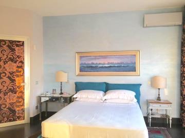 6872d186-9039-46f1-986a-e51a23aebe04