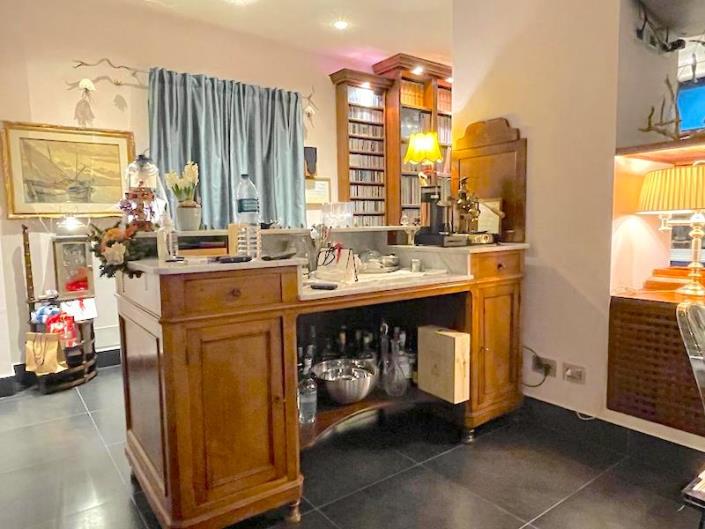 Image No.18-2 Bed Apartment for sale